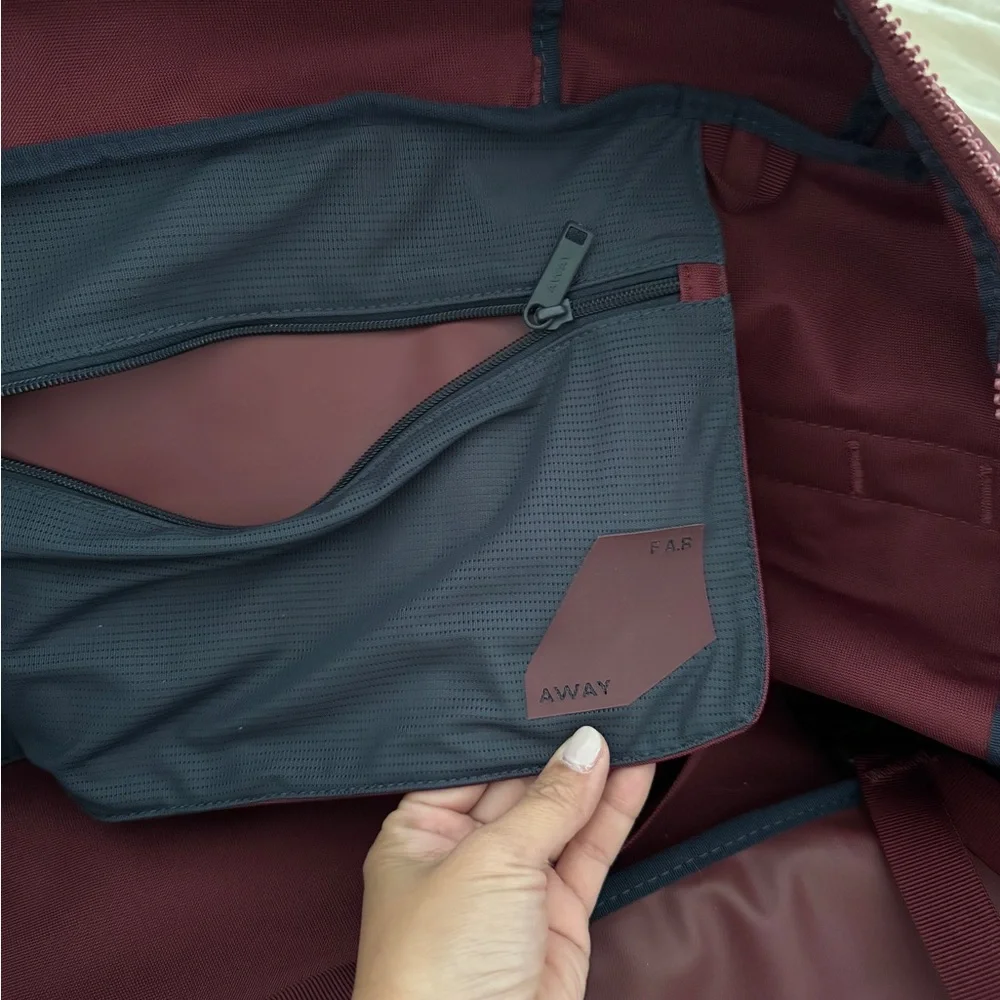 Away Burgundy Travel Bag - Picture 4 of 10